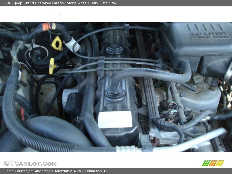 Stone White / Dark Slate Gray 2002 Jeep Grand Cherokee Laredo