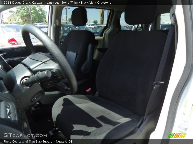 Stone White / Black/Light Graystone 2011 Dodge Grand Caravan Mainstreet