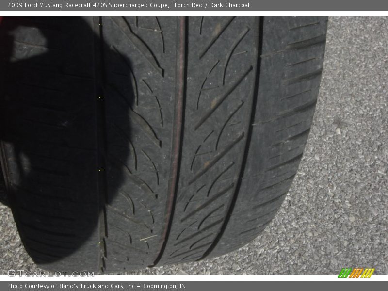 Torch Red / Dark Charcoal 2009 Ford Mustang Racecraft 420S Supercharged Coupe