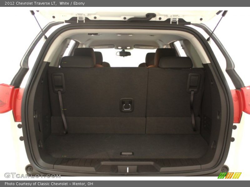 White / Ebony 2012 Chevrolet Traverse LT
