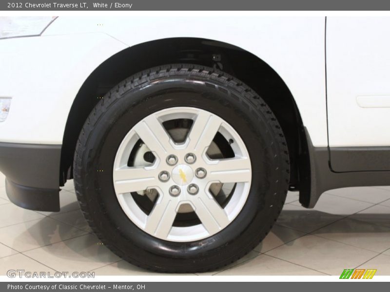 White / Ebony 2012 Chevrolet Traverse LT