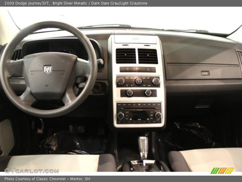 Bright Silver Metallic / Dark Slate Gray/Light Graystone 2009 Dodge Journey SXT