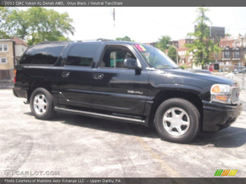 Onyx Black / Neutral Tan/Shale 2001 GMC Yukon XL Denali AWD
