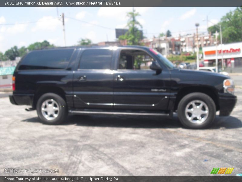 Onyx Black / Neutral Tan/Shale 2001 GMC Yukon XL Denali AWD