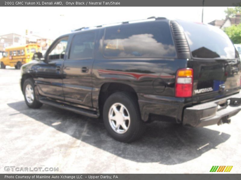 Onyx Black / Neutral Tan/Shale 2001 GMC Yukon XL Denali AWD