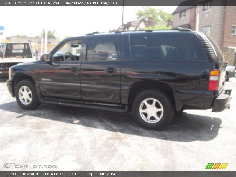 Onyx Black / Neutral Tan/Shale 2001 GMC Yukon XL Denali AWD