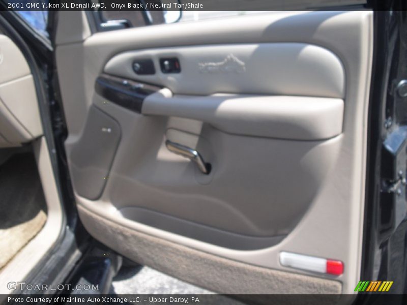 Onyx Black / Neutral Tan/Shale 2001 GMC Yukon XL Denali AWD