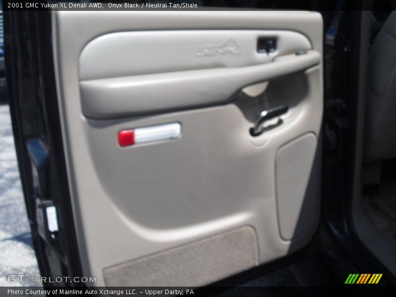 Onyx Black / Neutral Tan/Shale 2001 GMC Yukon XL Denali AWD