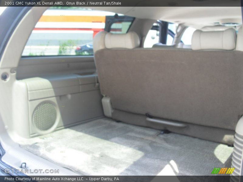 Onyx Black / Neutral Tan/Shale 2001 GMC Yukon XL Denali AWD
