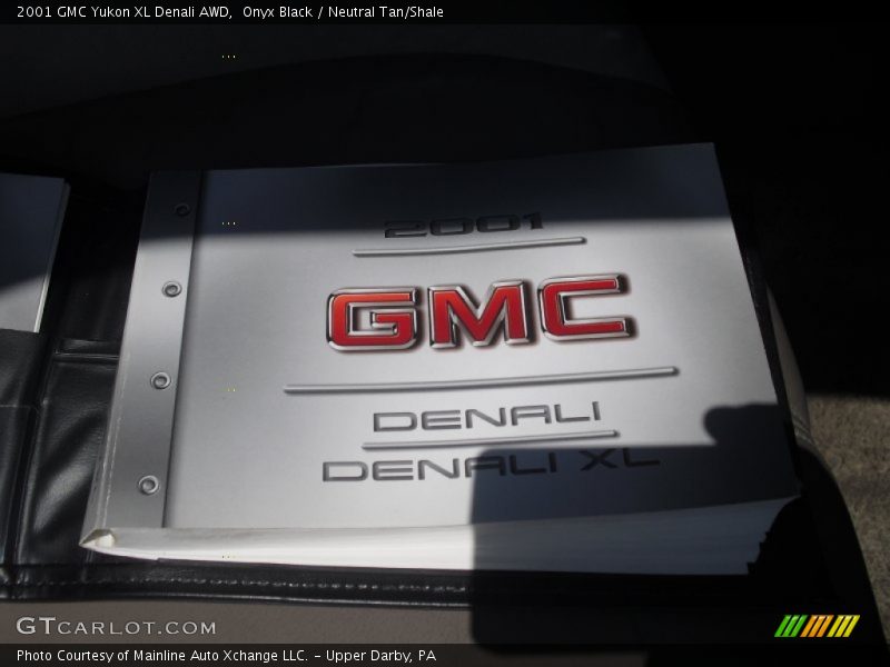 Onyx Black / Neutral Tan/Shale 2001 GMC Yukon XL Denali AWD
