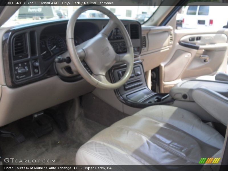 Onyx Black / Neutral Tan/Shale 2001 GMC Yukon XL Denali AWD