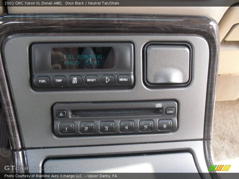 Onyx Black / Neutral Tan/Shale 2001 GMC Yukon XL Denali AWD