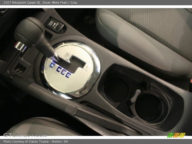 Dover White Pearl / Gray 2007 Mitsubishi Galant SE