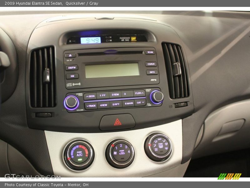 Quicksilver / Gray 2009 Hyundai Elantra SE Sedan