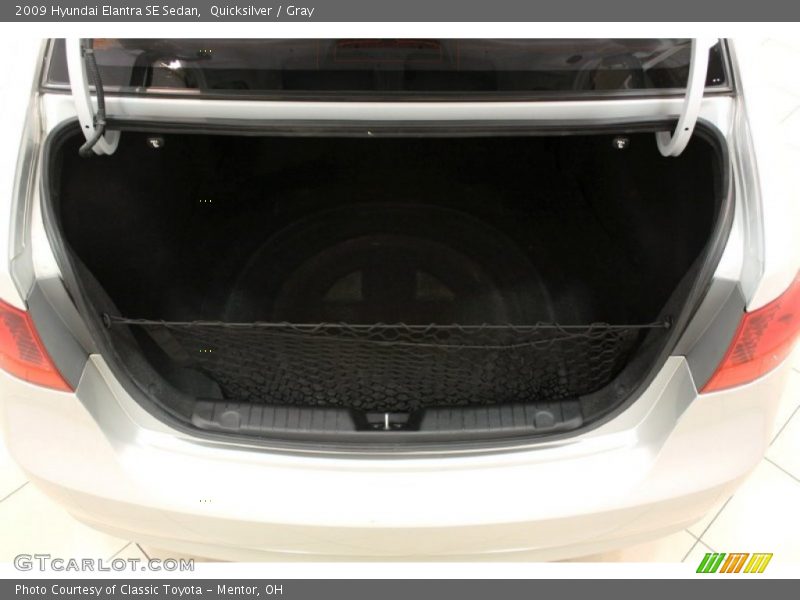 Quicksilver / Gray 2009 Hyundai Elantra SE Sedan