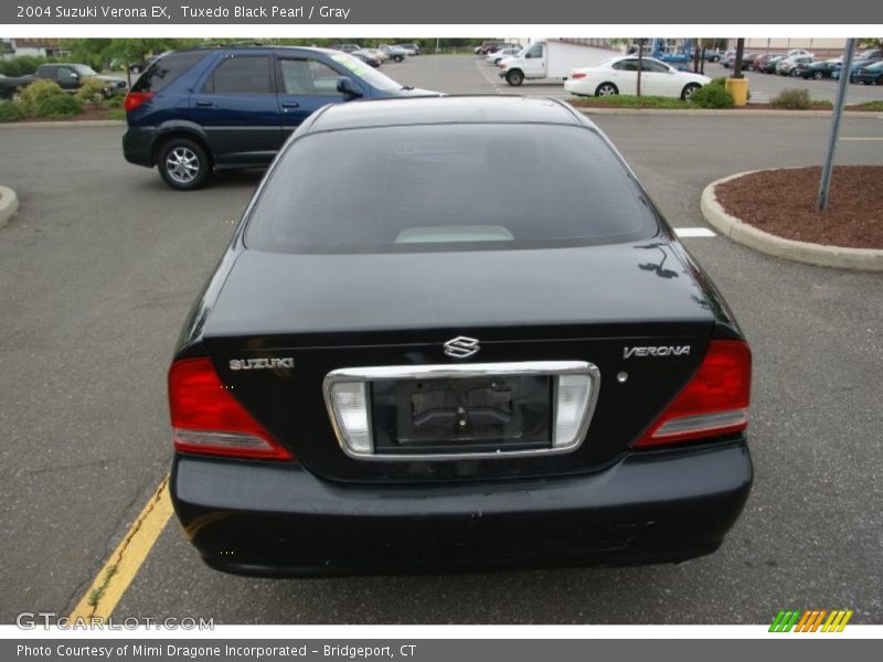 Tuxedo Black Pearl / Gray 2004 Suzuki Verona EX