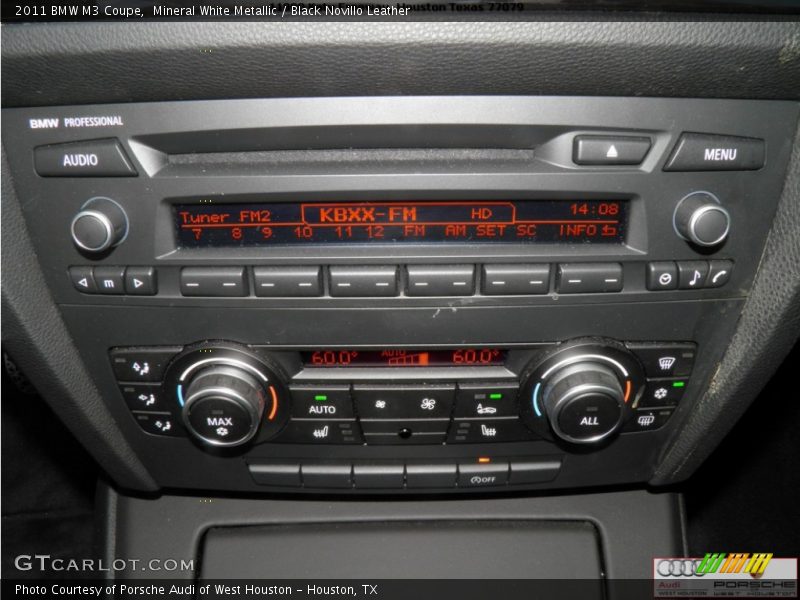 Mineral White Metallic / Black Novillo Leather 2011 BMW M3 Coupe