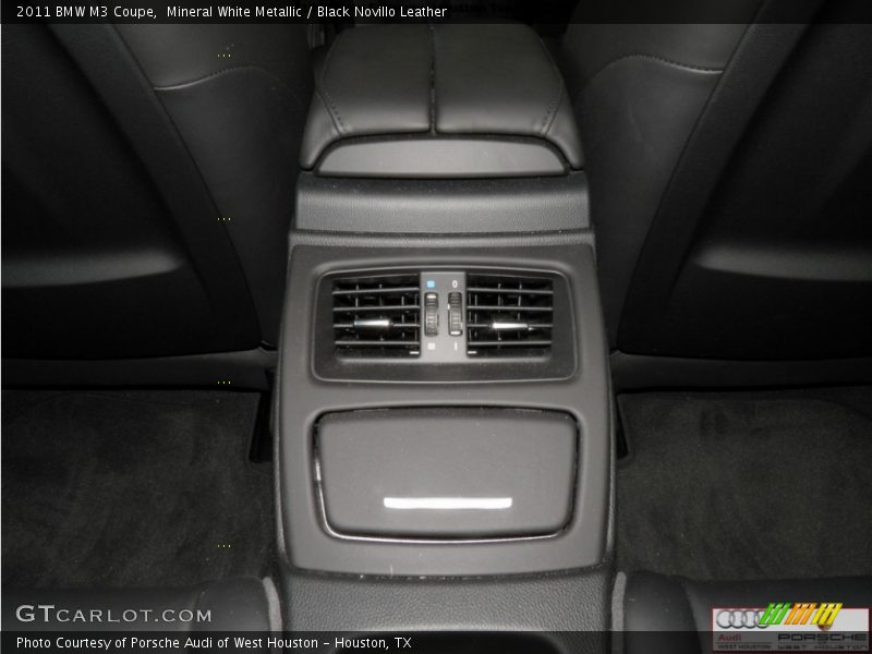 Mineral White Metallic / Black Novillo Leather 2011 BMW M3 Coupe
