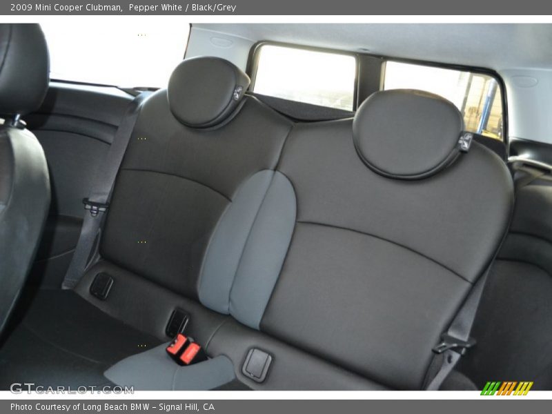 Pepper White / Black/Grey 2009 Mini Cooper Clubman