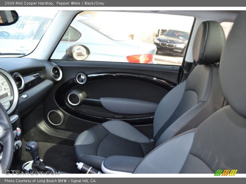 Pepper White / Black/Grey 2009 Mini Cooper Hardtop