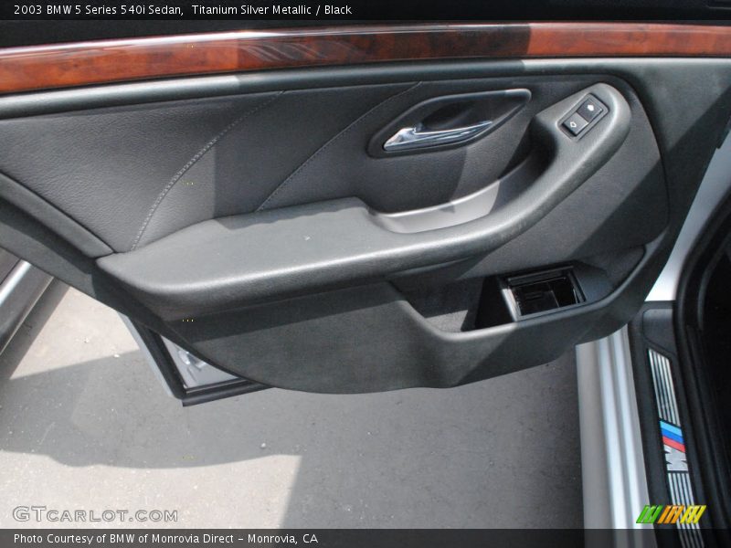 Titanium Silver Metallic / Black 2003 BMW 5 Series 540i Sedan