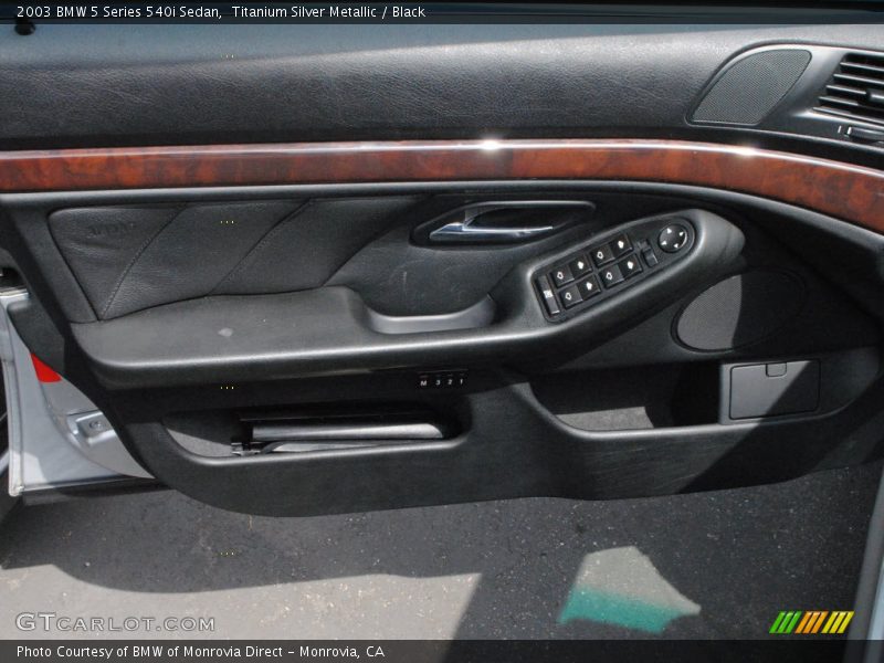 Titanium Silver Metallic / Black 2003 BMW 5 Series 540i Sedan