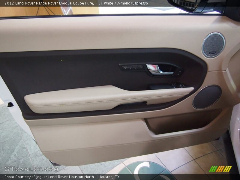 Fuji White / Almond/Espresso 2012 Land Rover Range Rover Evoque Coupe Pure