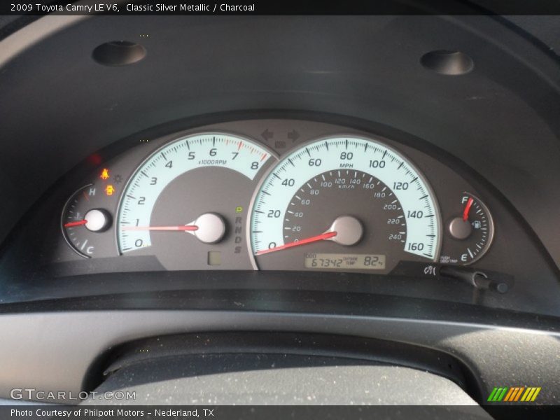 Classic Silver Metallic / Charcoal 2009 Toyota Camry LE V6