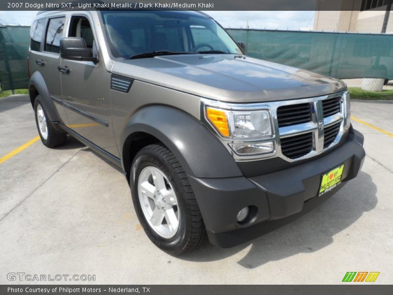 Light Khaki Metallic / Dark Khaki/Medium Khaki 2007 Dodge Nitro SXT