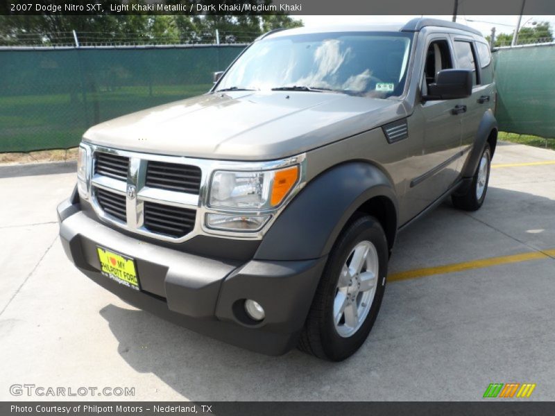 Light Khaki Metallic / Dark Khaki/Medium Khaki 2007 Dodge Nitro SXT