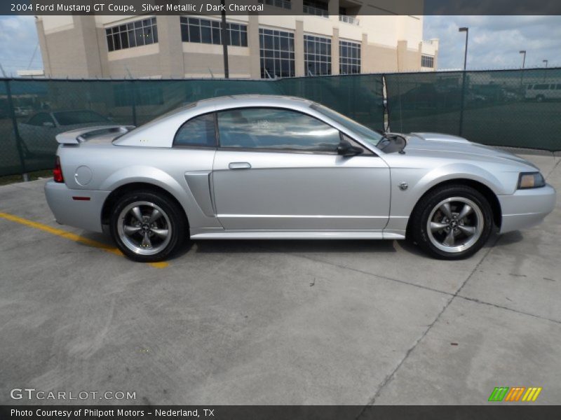 Silver Metallic / Dark Charcoal 2004 Ford Mustang GT Coupe