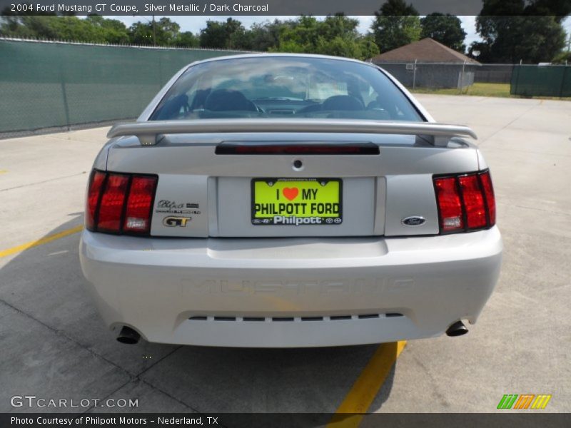 Silver Metallic / Dark Charcoal 2004 Ford Mustang GT Coupe