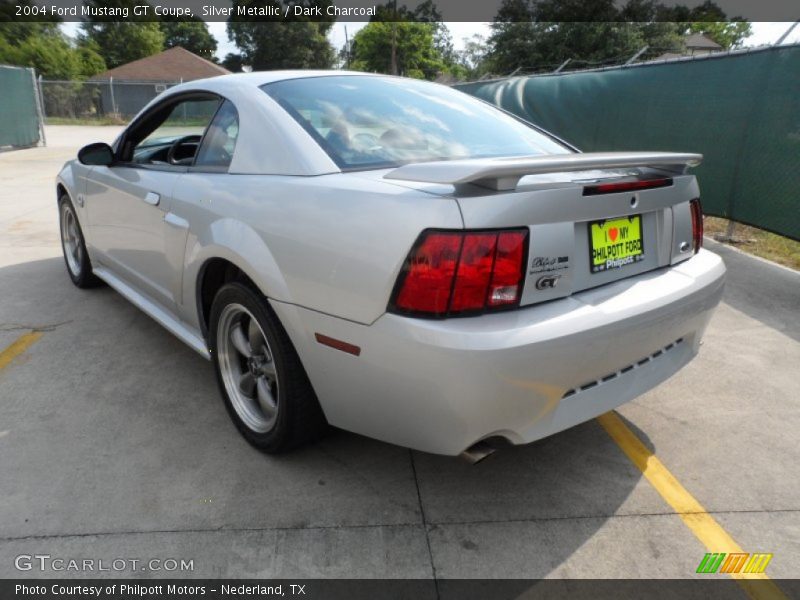 Silver Metallic / Dark Charcoal 2004 Ford Mustang GT Coupe