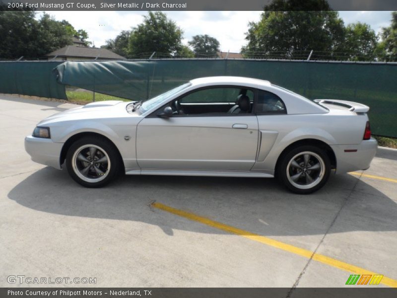 Silver Metallic / Dark Charcoal 2004 Ford Mustang GT Coupe