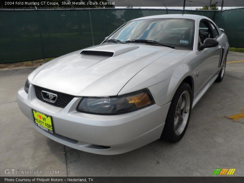 Silver Metallic / Dark Charcoal 2004 Ford Mustang GT Coupe