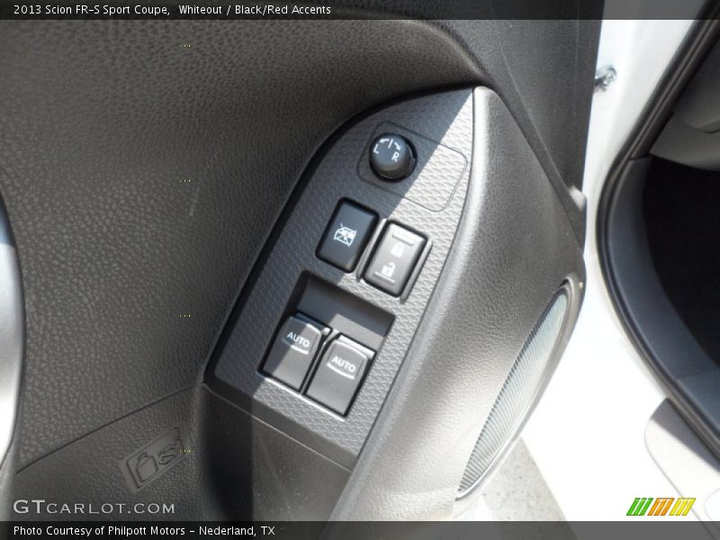 Controls of 2013 FR-S Sport Coupe