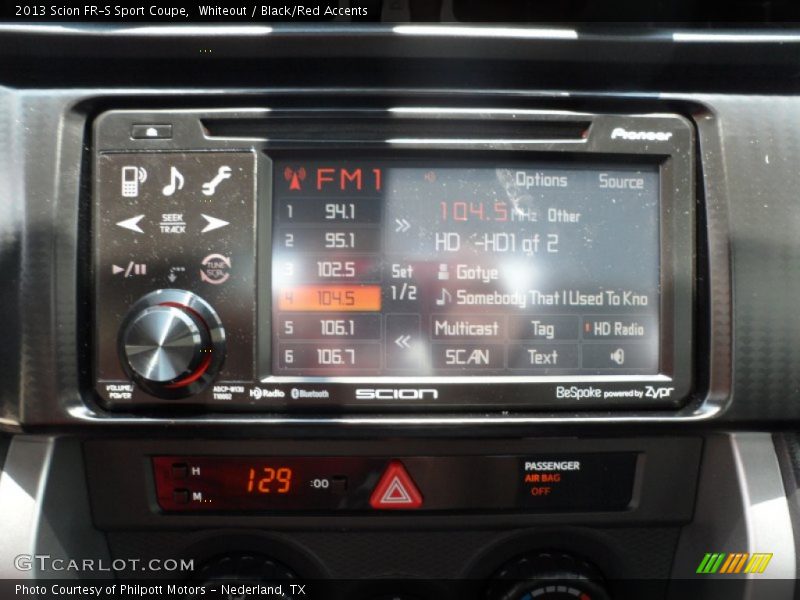 Audio System of 2013 FR-S Sport Coupe