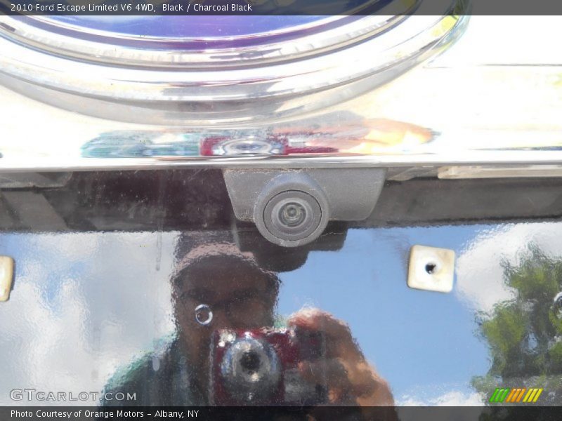 Black / Charcoal Black 2010 Ford Escape Limited V6 4WD