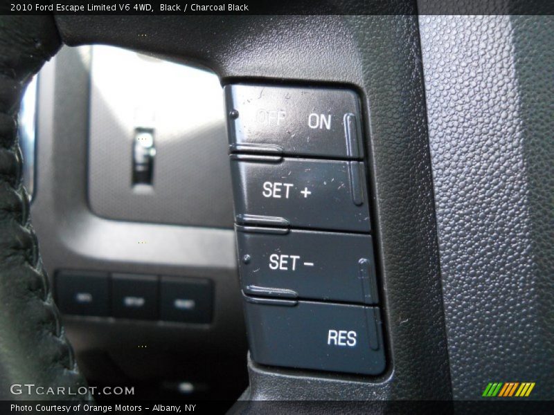 Black / Charcoal Black 2010 Ford Escape Limited V6 4WD