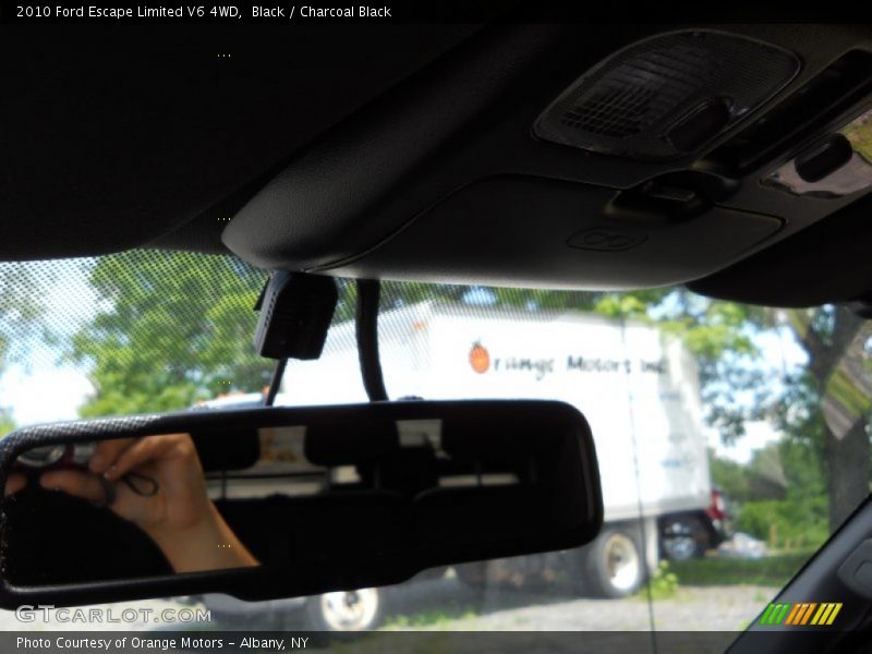 Black / Charcoal Black 2010 Ford Escape Limited V6 4WD