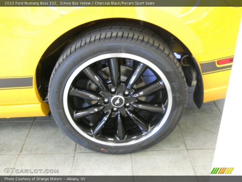  2013 Mustang Boss 302 Wheel