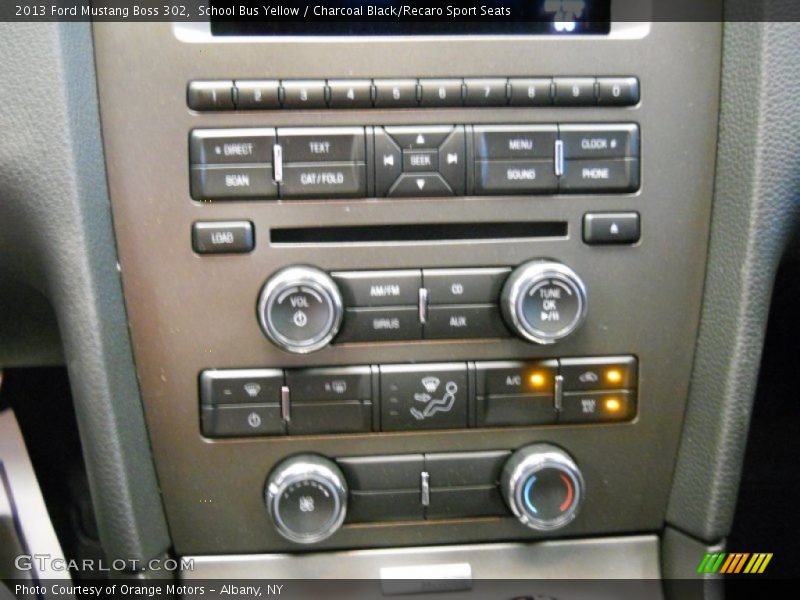 Controls of 2013 Mustang Boss 302
