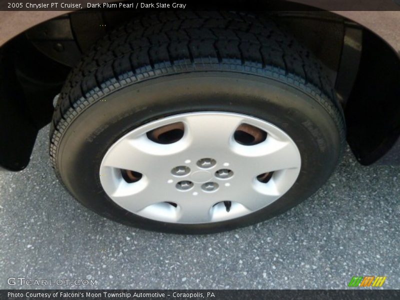 Dark Plum Pearl / Dark Slate Gray 2005 Chrysler PT Cruiser