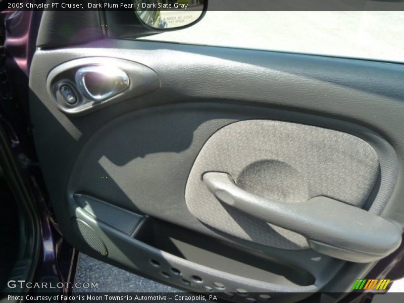 Door Panel of 2005 PT Cruiser 