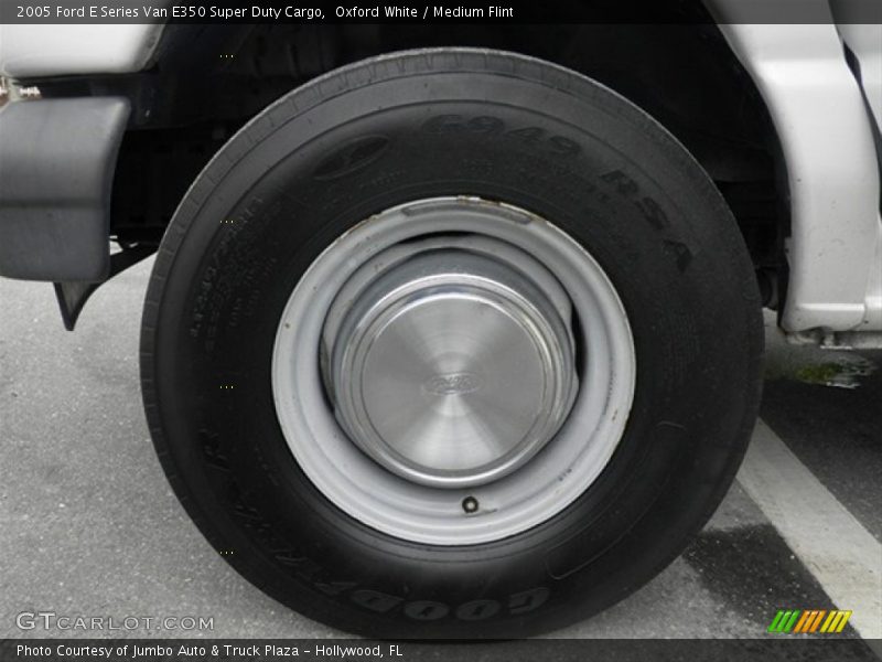 Oxford White / Medium Flint 2005 Ford E Series Van E350 Super Duty Cargo