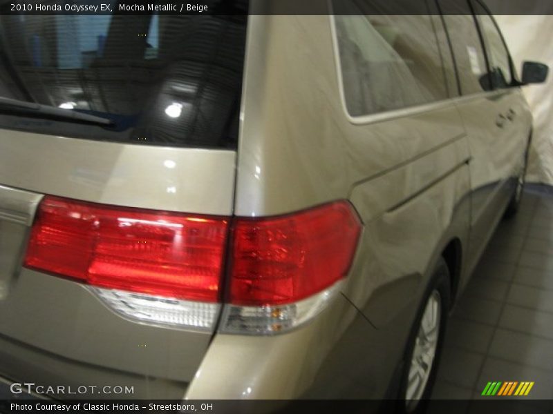 Mocha Metallic / Beige 2010 Honda Odyssey EX