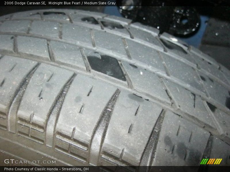 Midnight Blue Pearl / Medium Slate Gray 2006 Dodge Caravan SE