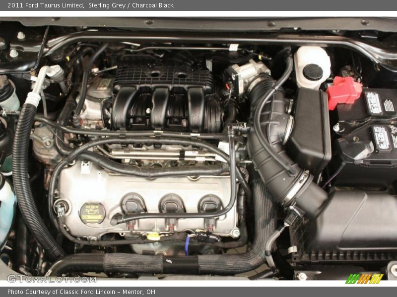 Sterling Grey / Charcoal Black 2011 Ford Taurus Limited
