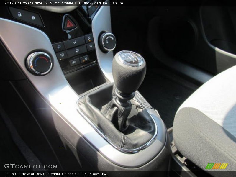 Summit White / Jet Black/Medium Titanium 2012 Chevrolet Cruze LS