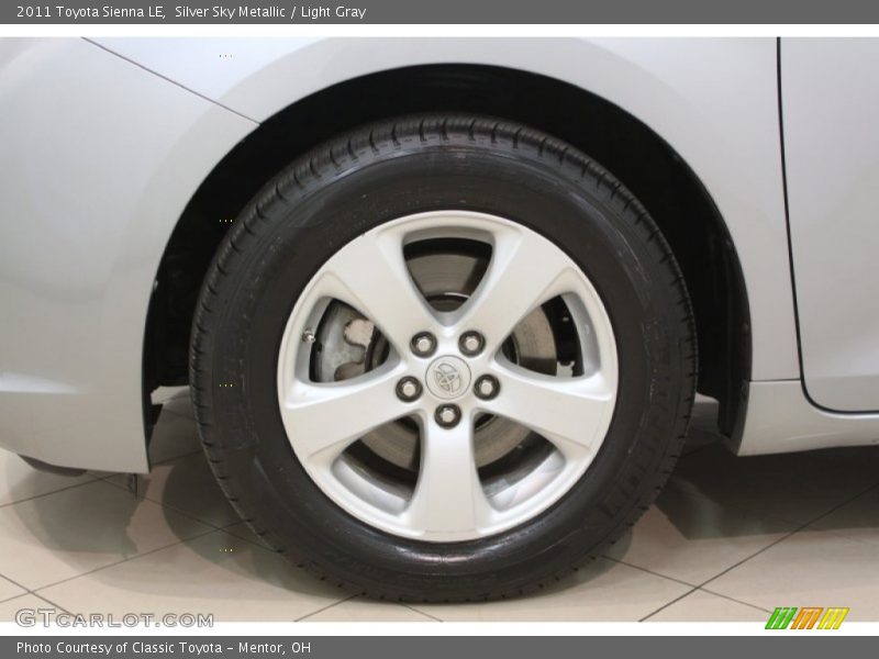 Silver Sky Metallic / Light Gray 2011 Toyota Sienna LE